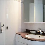 Studio Climatise Avec Parking, Terrasse Au Lavandou - Fr-1-251-167 * 르 라방두